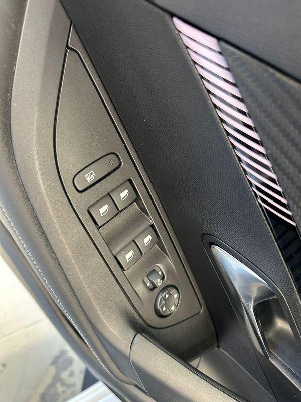 Peugeot 2008 PureTech 100 S&S Allure - PROMO SIRONIAUTO+