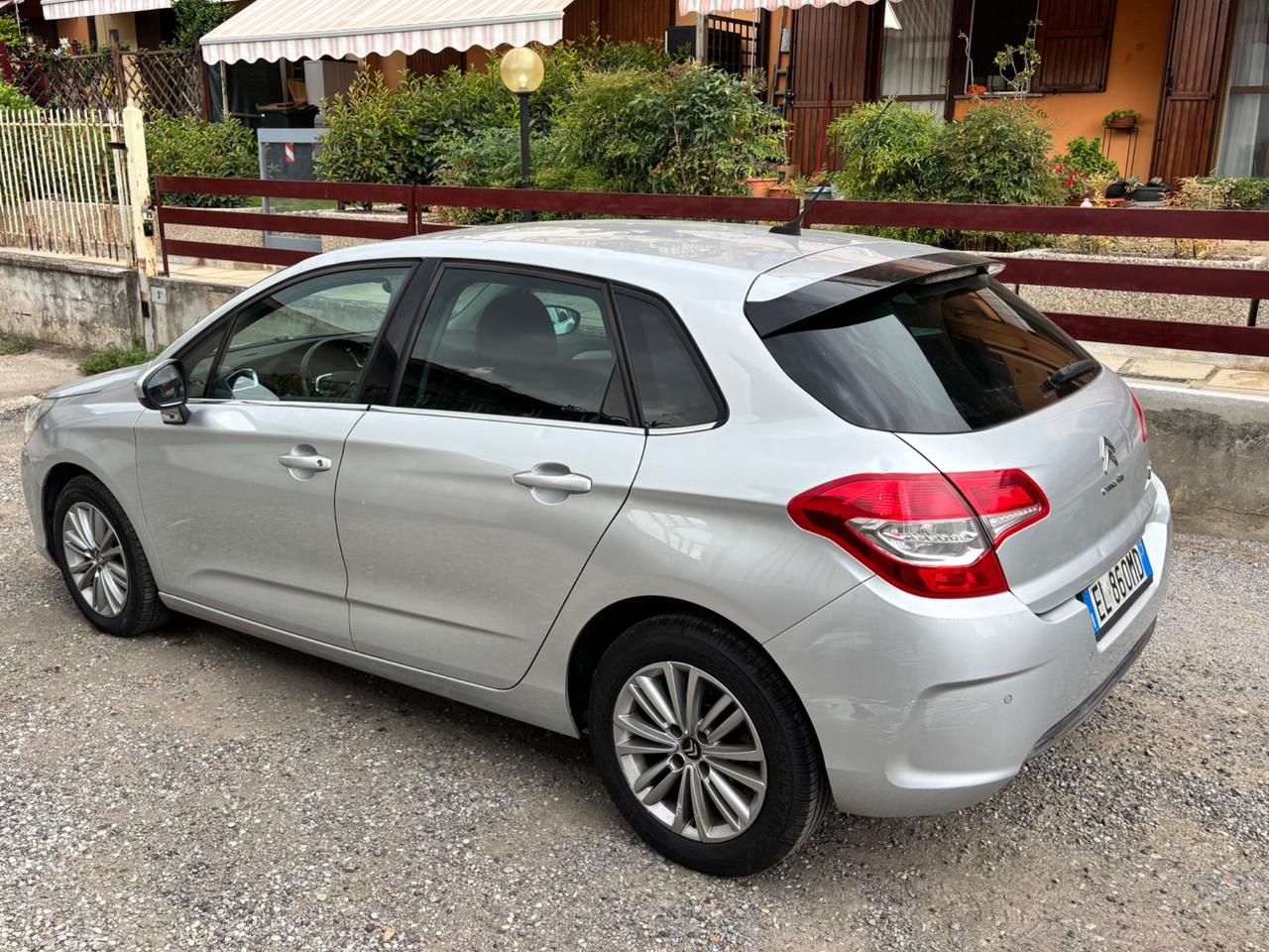 Citroen C4 1.4 VTi 95 Seduction