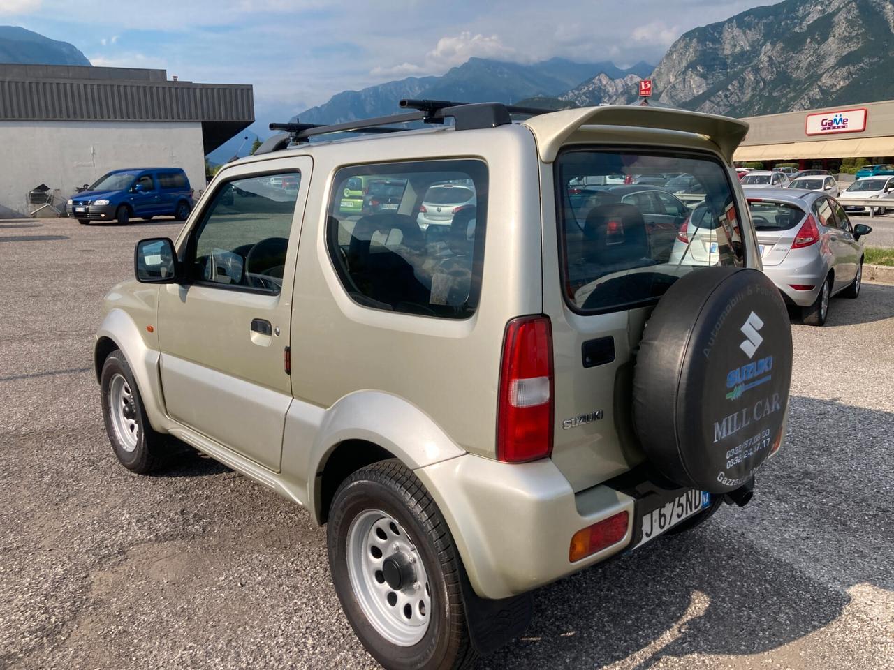 Suzuki Jimny 1.3i 16V cat 4WD JLX