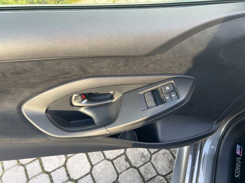 Toyota Yaris 1.6 Turbo 3 porte GR Circuit DAT-8 280 CV