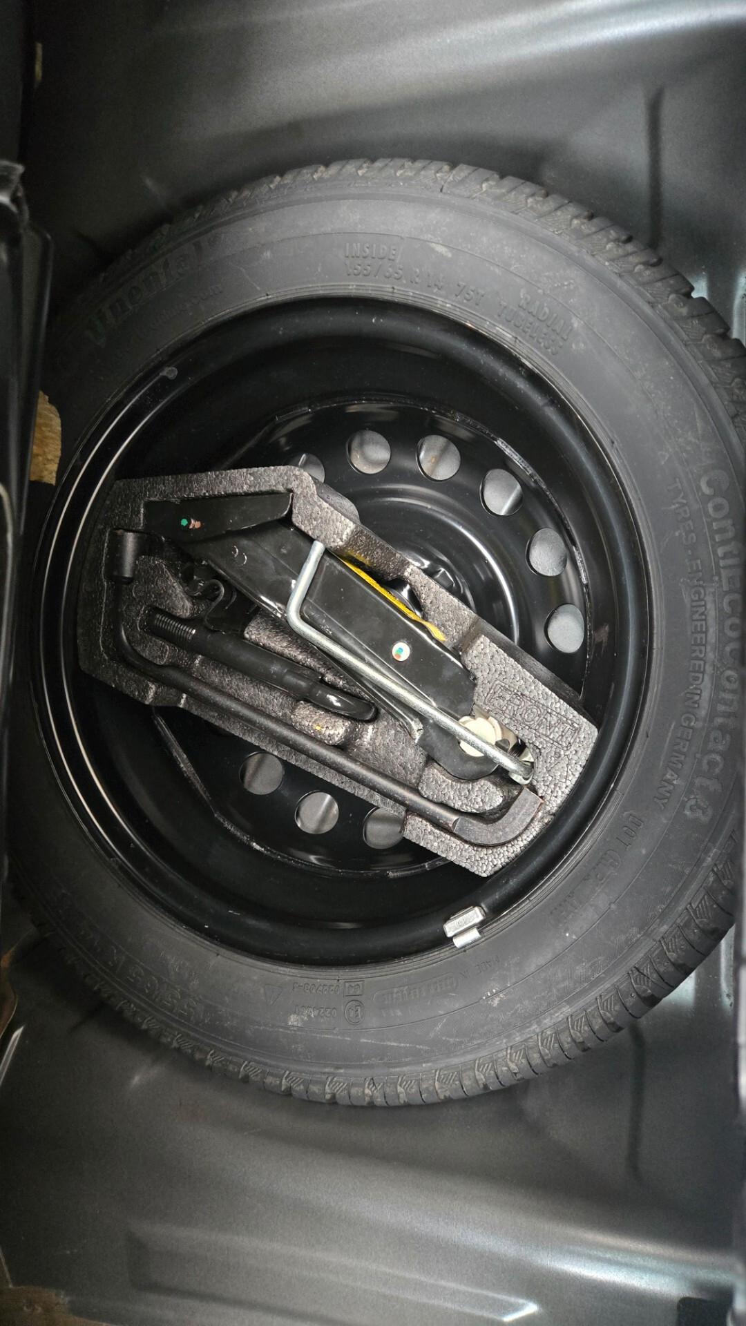 Toyota Aygo 1.0 12V VVT-i 3 porte Now Connect