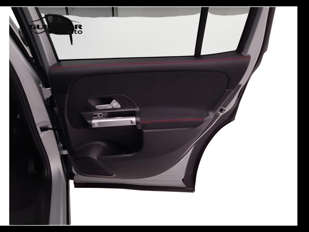 Mercedes-Benz GLB - X247 2019 - GLB 200 d Premium Easy Tech auto