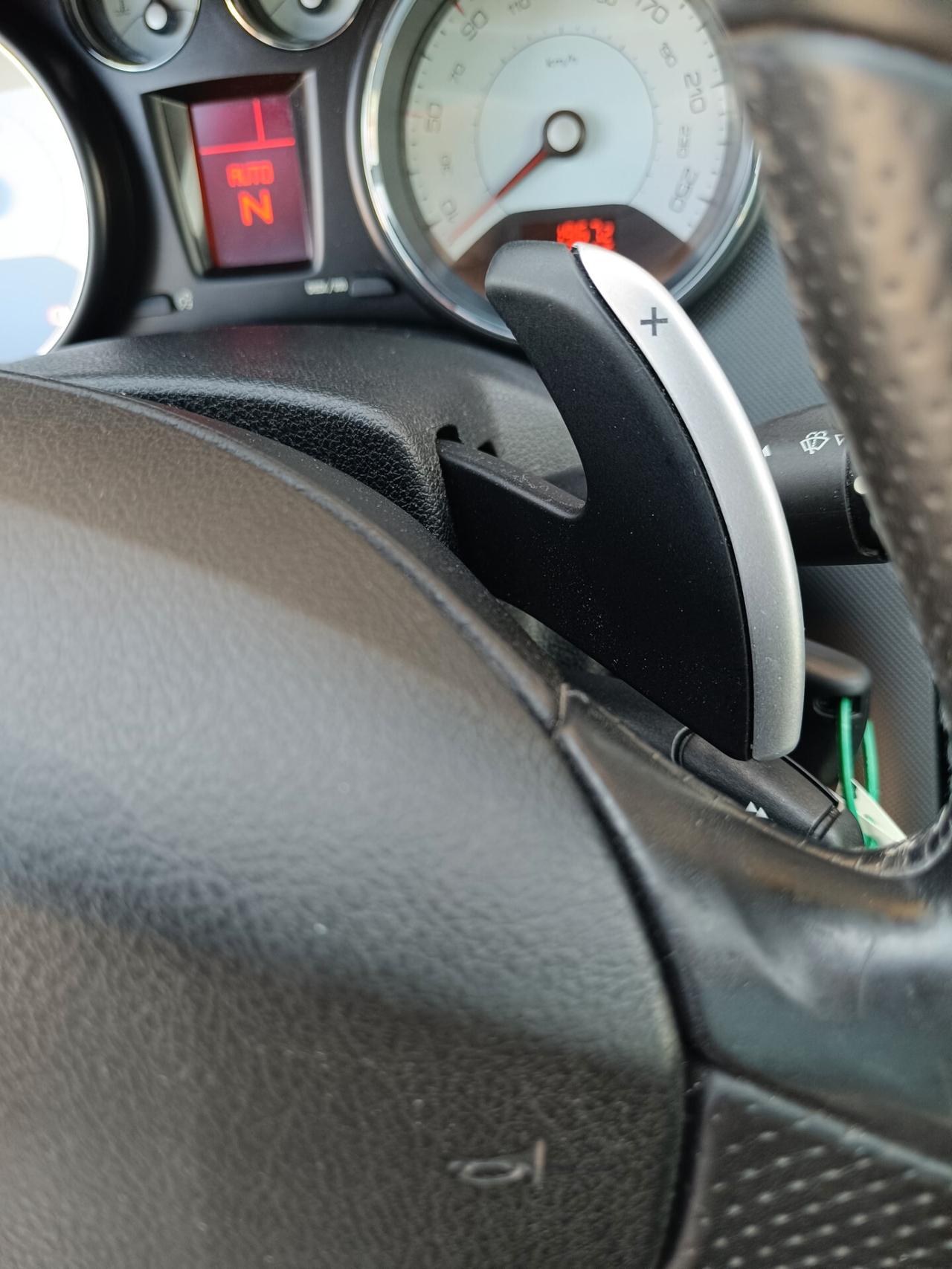 Peugeot 308 1.6 8V e-HDi 112CV Stop&Start robotiz. 5p. Allure