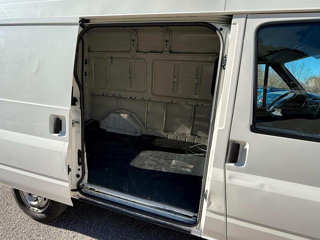 Ford Transit 280S 2.0 TDCI 3 POSTI