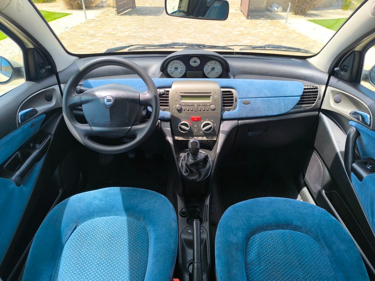 Lancia Ypsilon 1.2 perfetta full optional