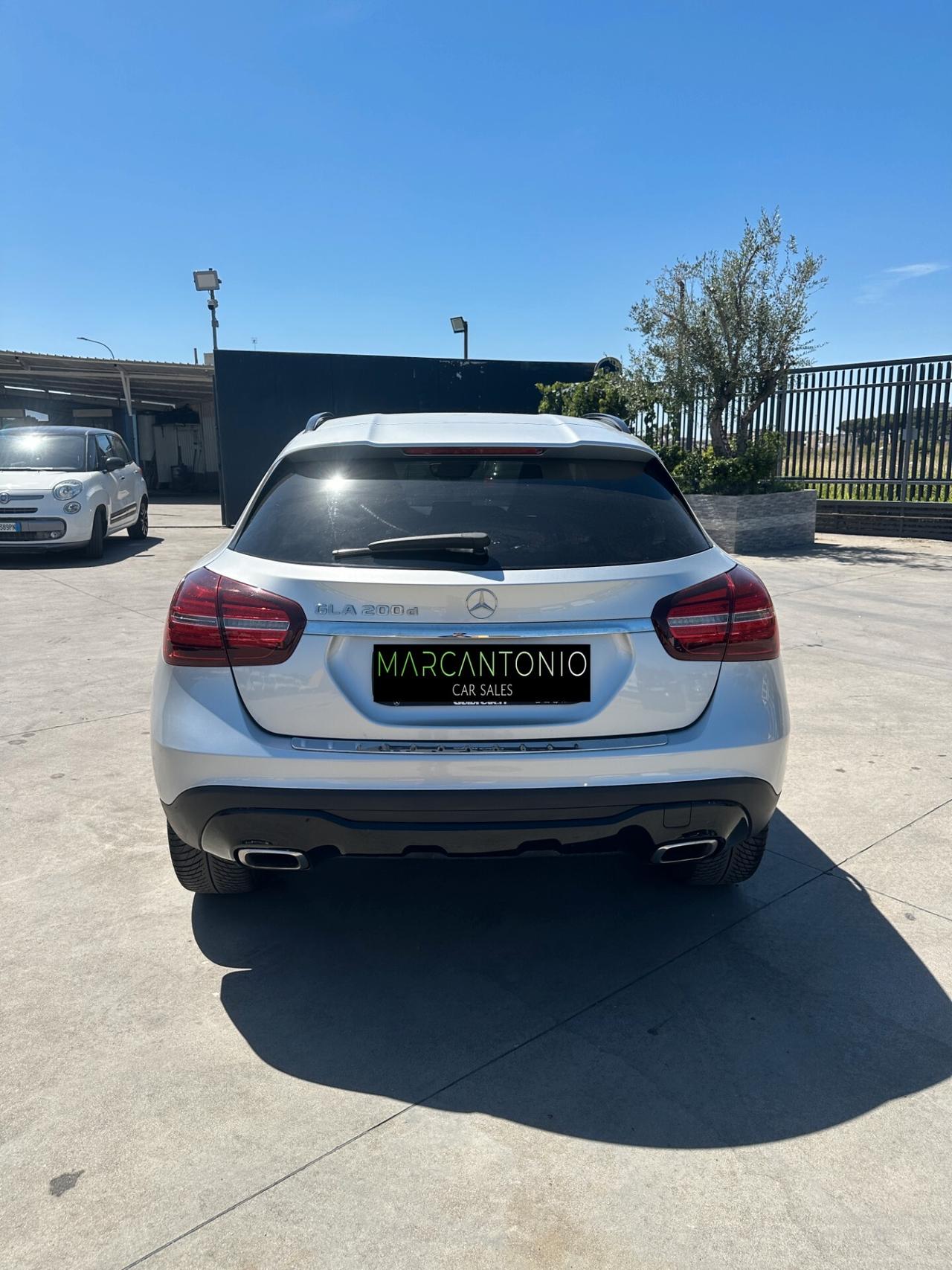 Mercedes-benz GLA 200 d Automatic Premium