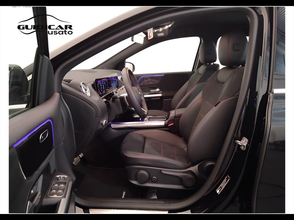 Mercedes-Benz Classe B - W247 2023 - B 250 e phev AMG Line Premium auto