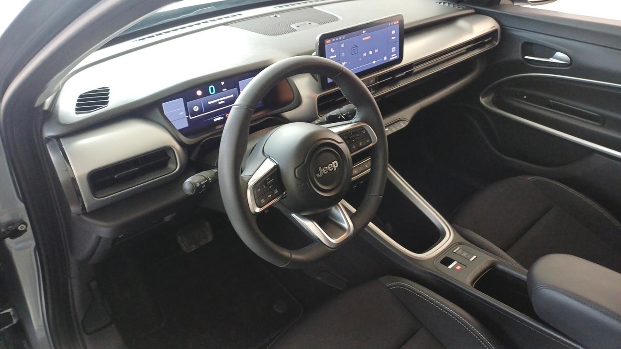 Jeep Avenger 1.2 Turbo 100 CV MHEV Summit