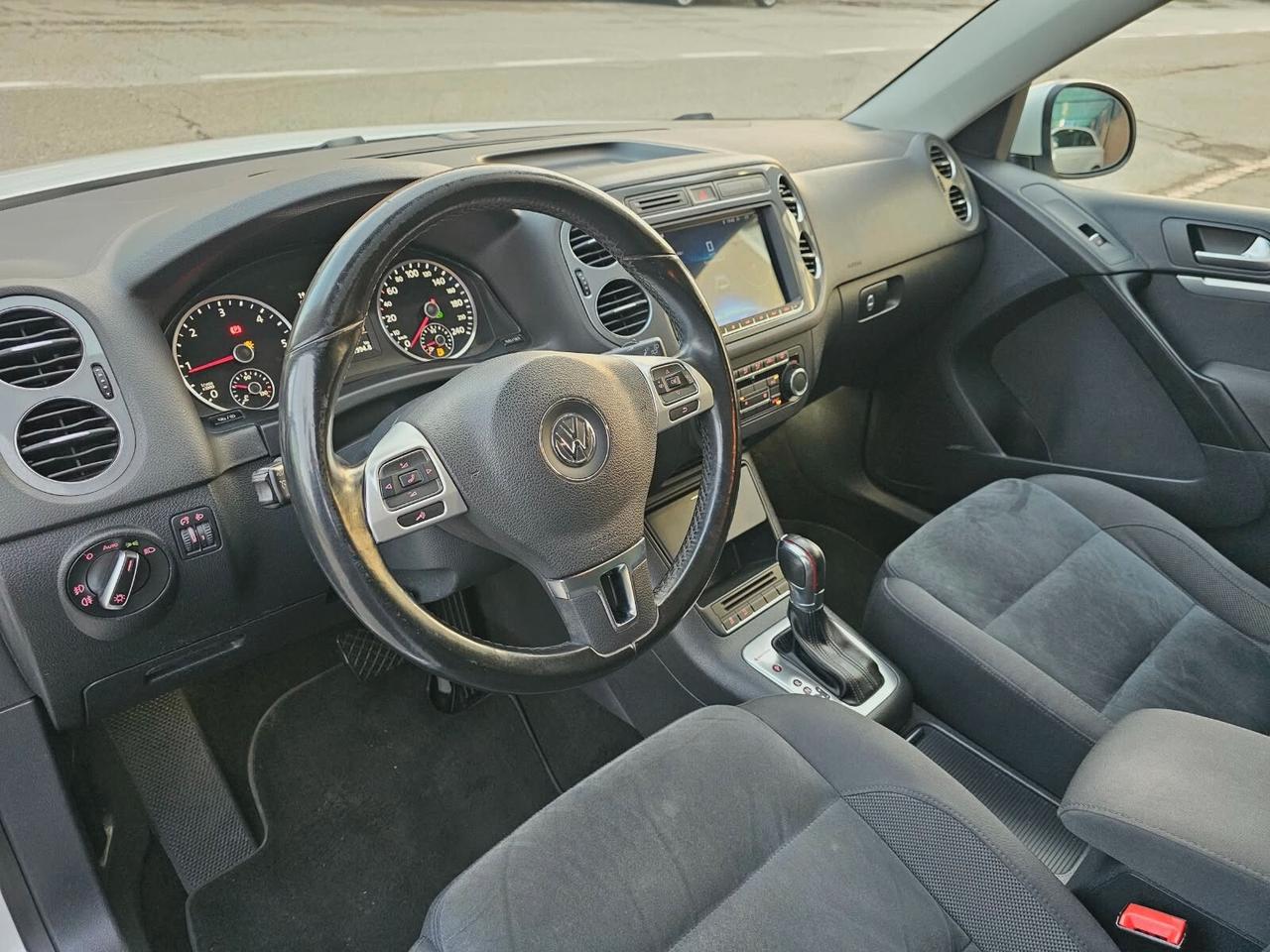 Volkswagen Tiguan 2.0 TDI 177cv R-Line 4Motion DSG*Navi*19*