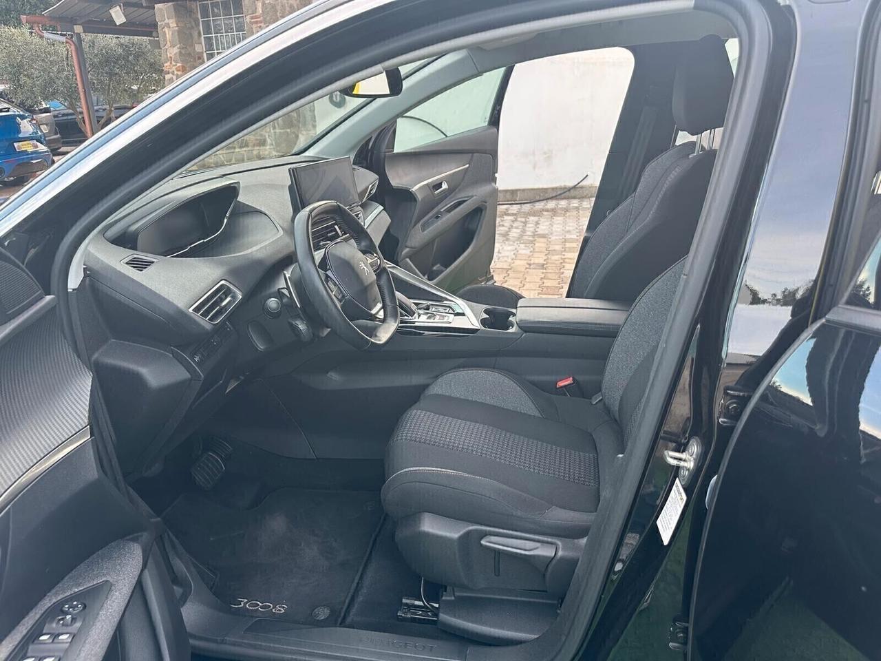 Peugeot 3008 BlueHDi 130 S&S Business