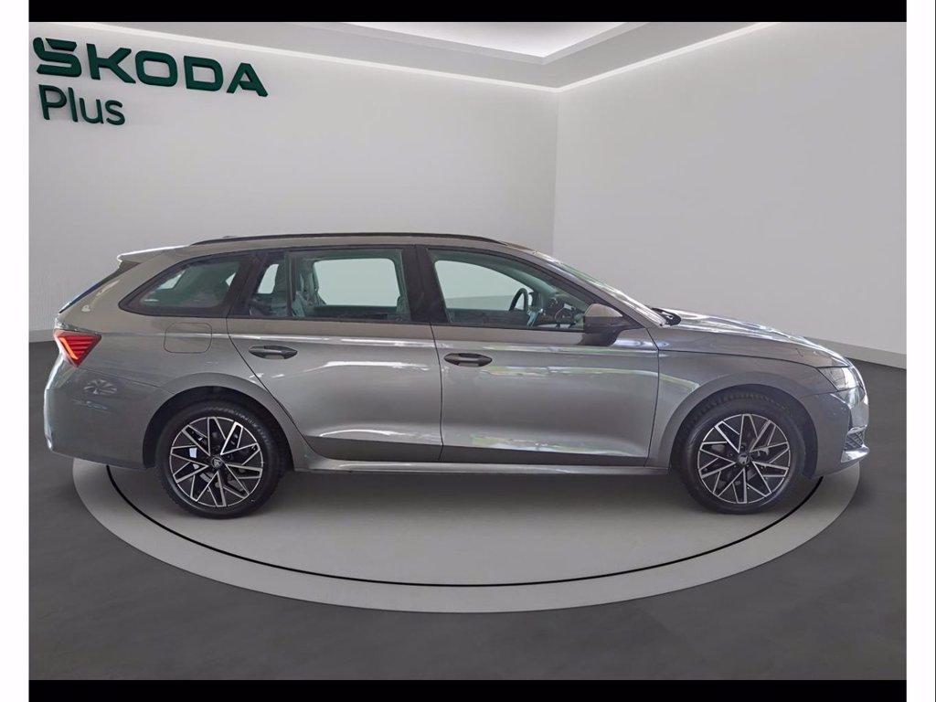 SKODA Octavia wagon 2.0 tdi executive 150cv dsg del 2025
