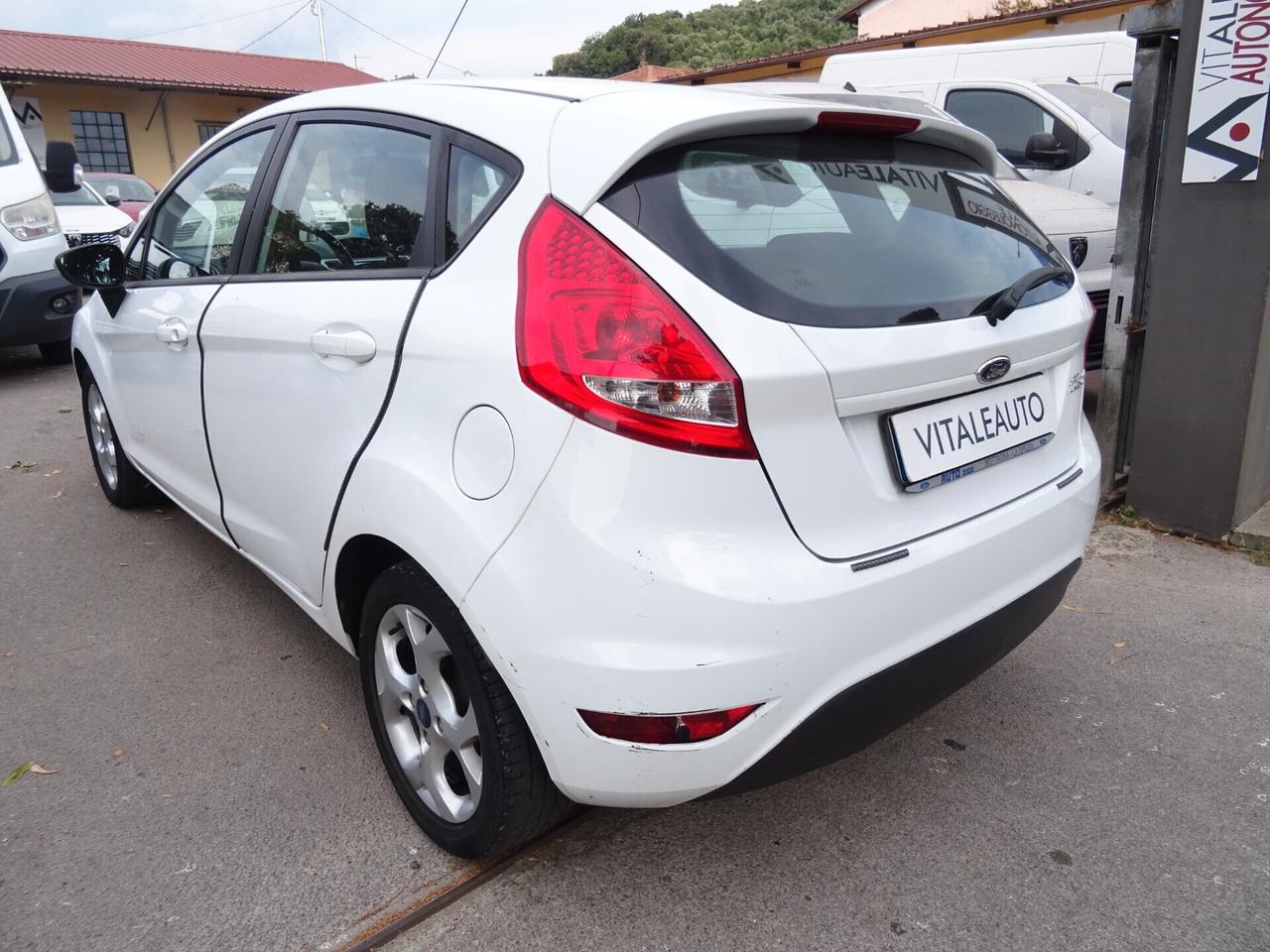 Ford Fiesta 1.2 82 CV 5pTitanium ((KM 21830))