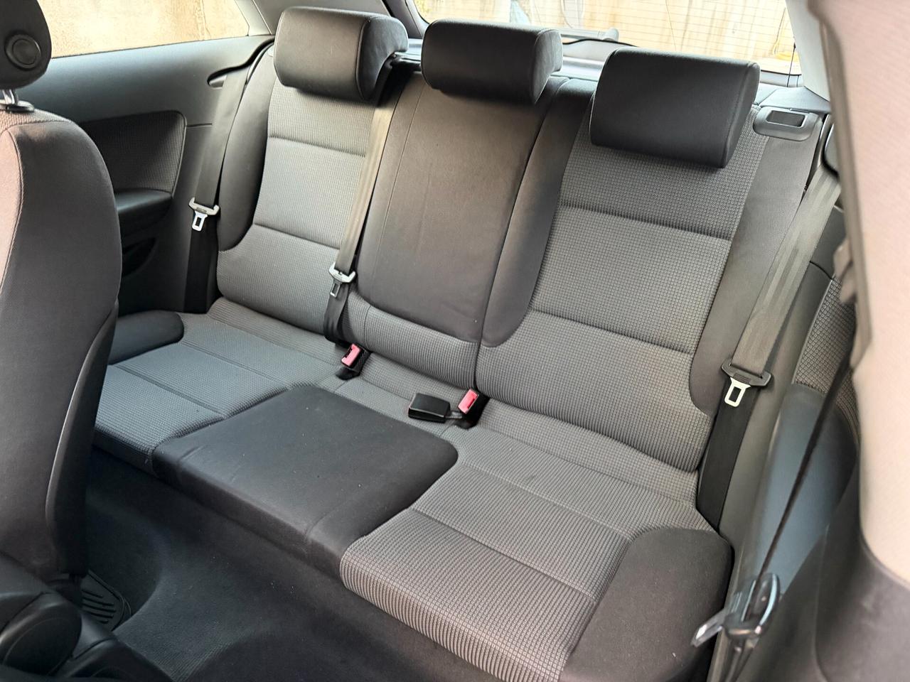 Audi A3 1.9 105 CV TDI Attraction TENUTA BENE NEOPATENTATI