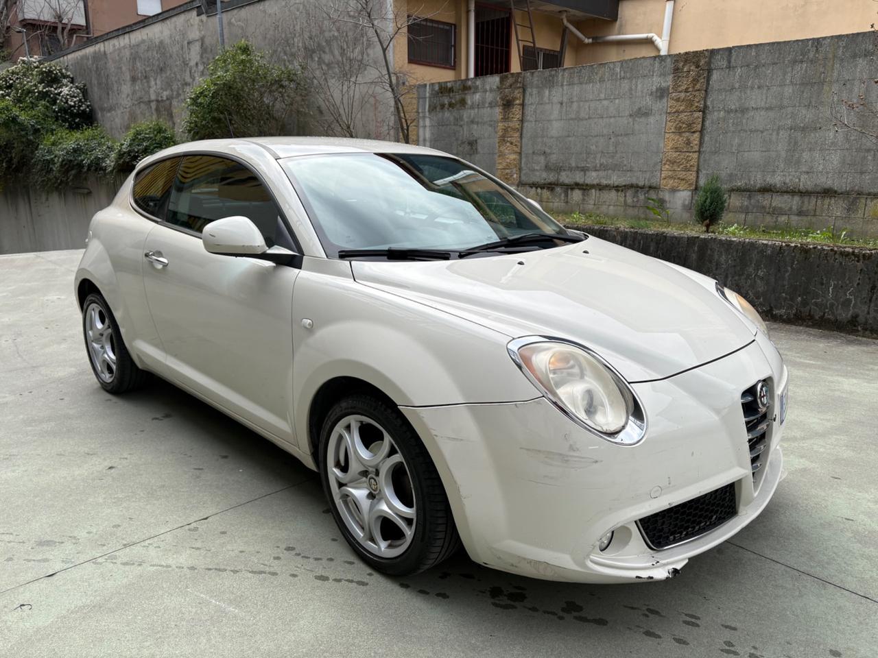 Alfa Romeo MiTo 1.4 78 CV Distinctive Sport Pack
