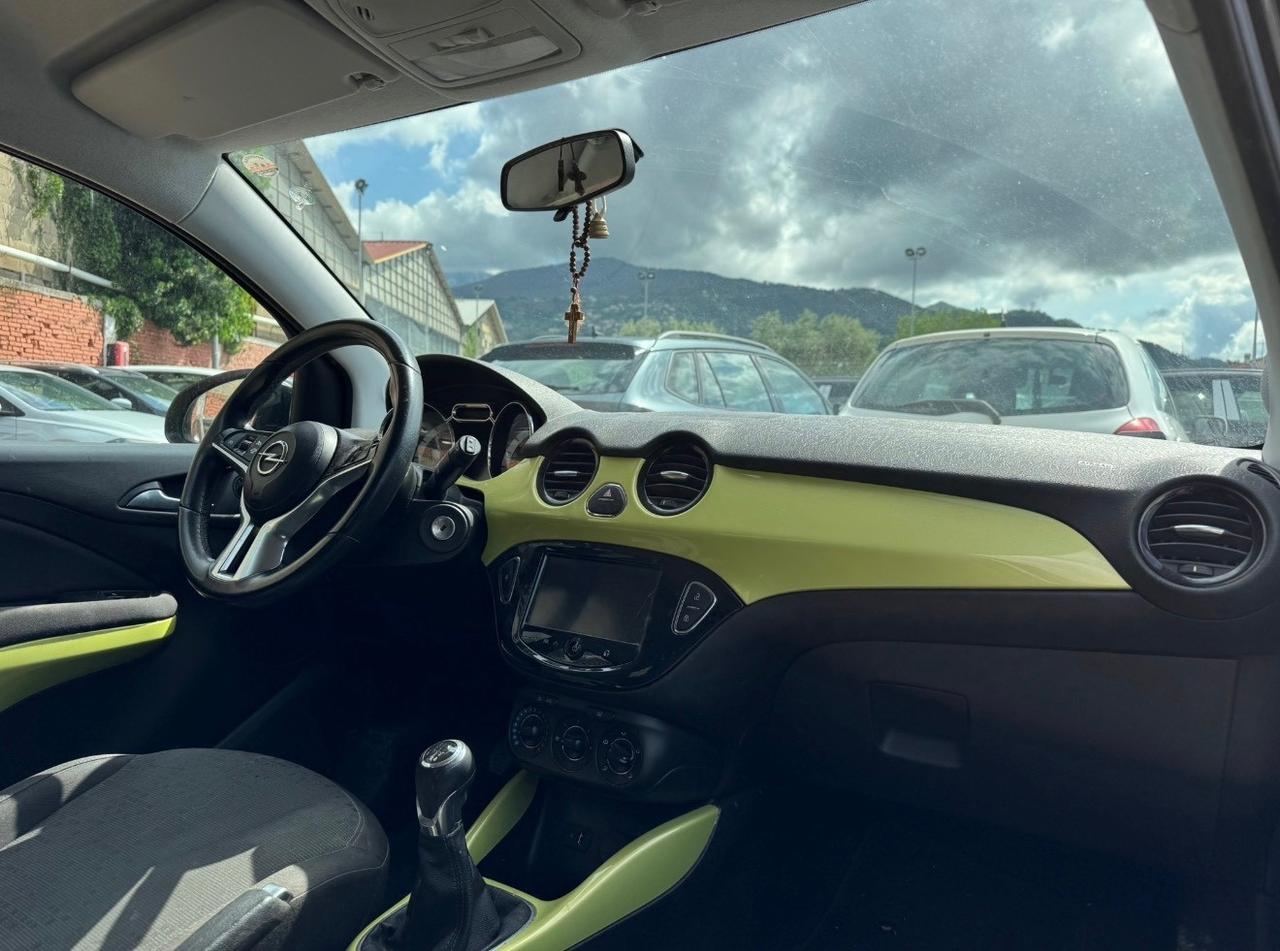 Opel Adam 1.2 70 CV