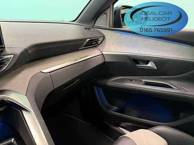 Peugeot 3008 Hybrid 225 e-EAT8 Allure Pack