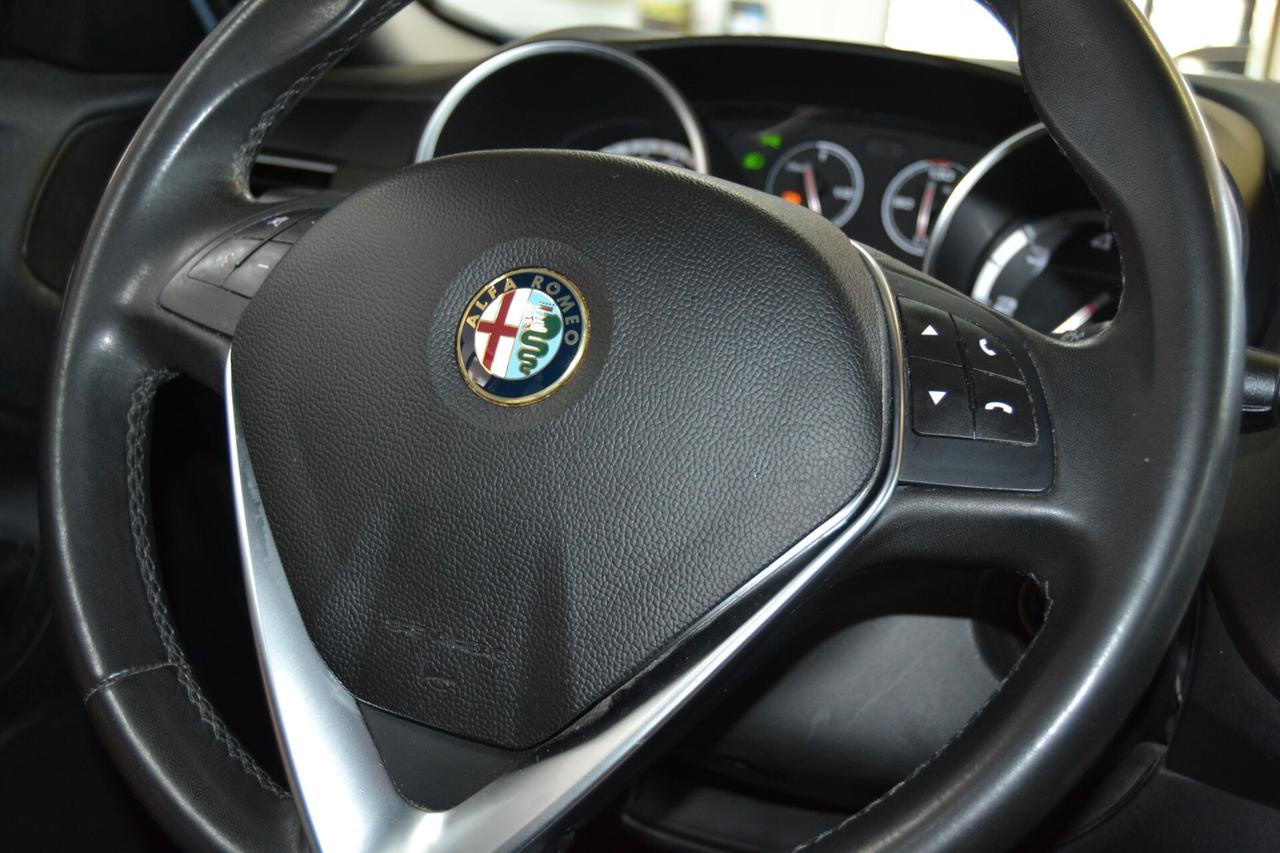 Alfa Romeo Giulietta 1.6 JTDm 120 CV Super Navi/Cruise