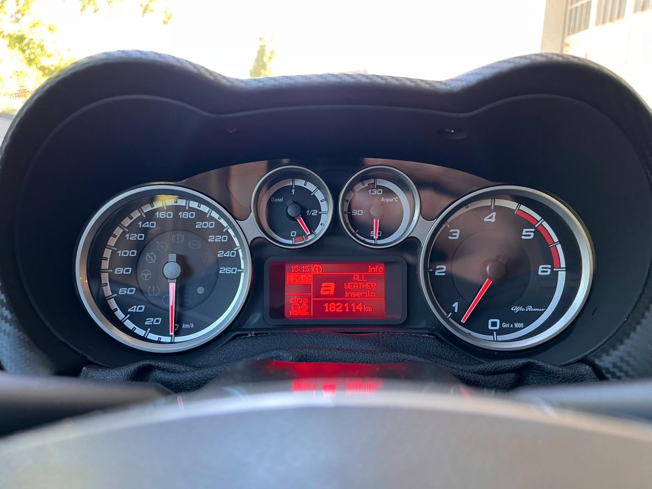 Alfa Romeo MiTo 1.3 jtdm-2 Distinctive premium