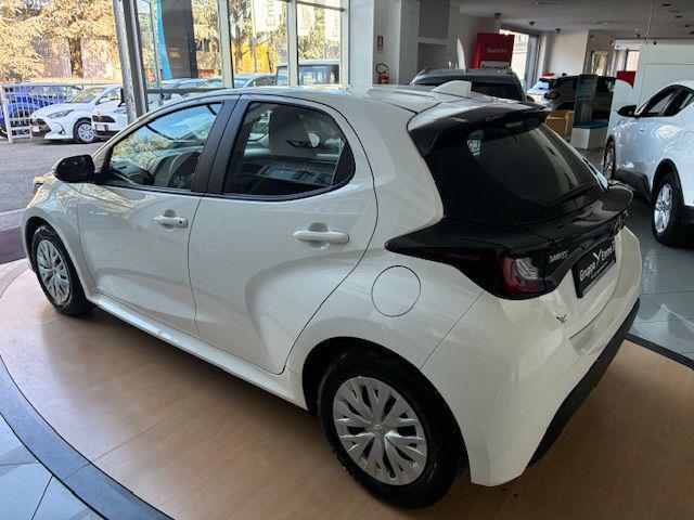 TOYOTA Yaris 1.5 Hybrid 5 porte Active