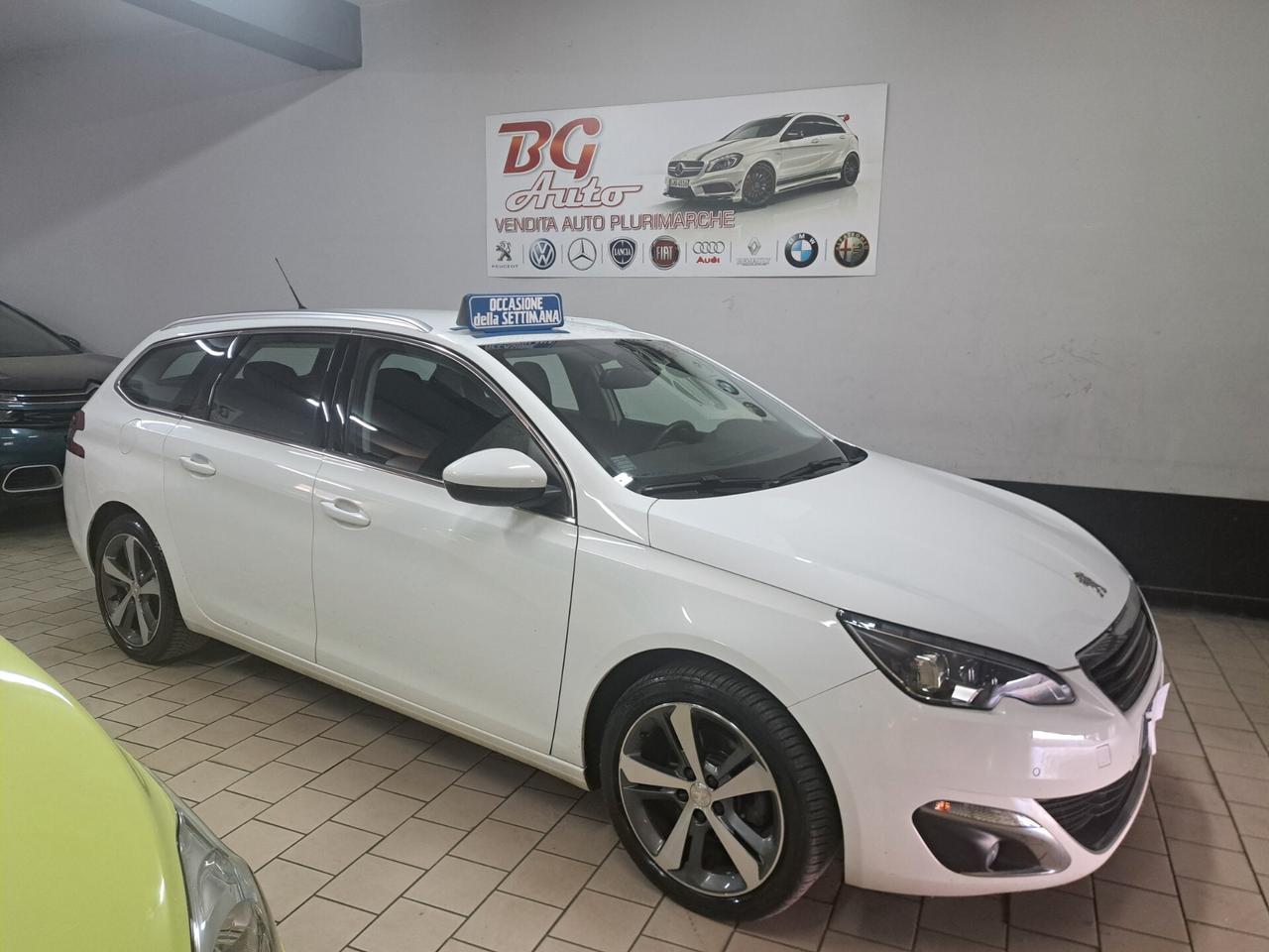 Peugeot 308 BlueHDi 120 S&S 1.6 hdi SW Allure 2016