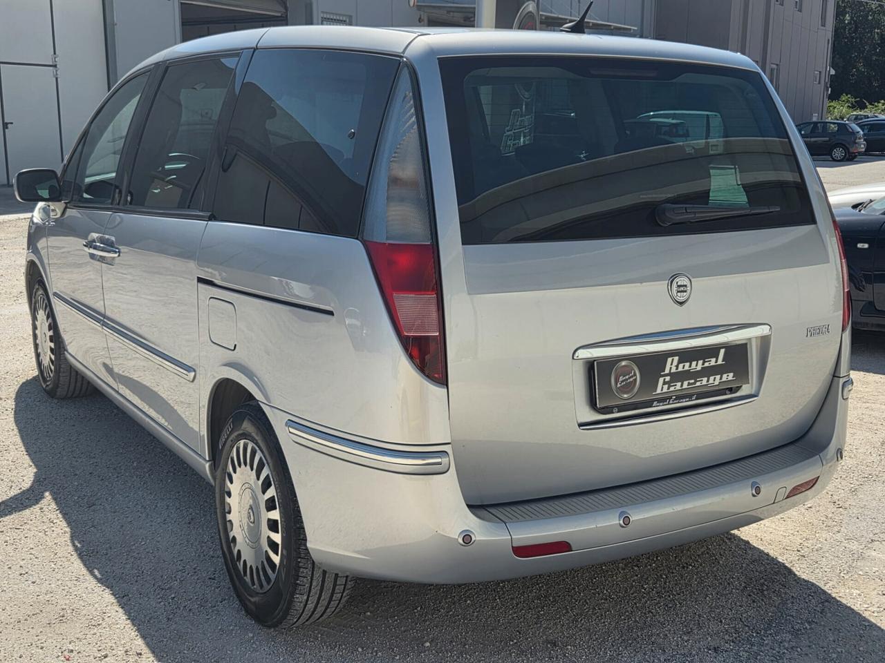 Lancia Phedra 2.0 MULTIJET EMBLEMA 8 POSTI