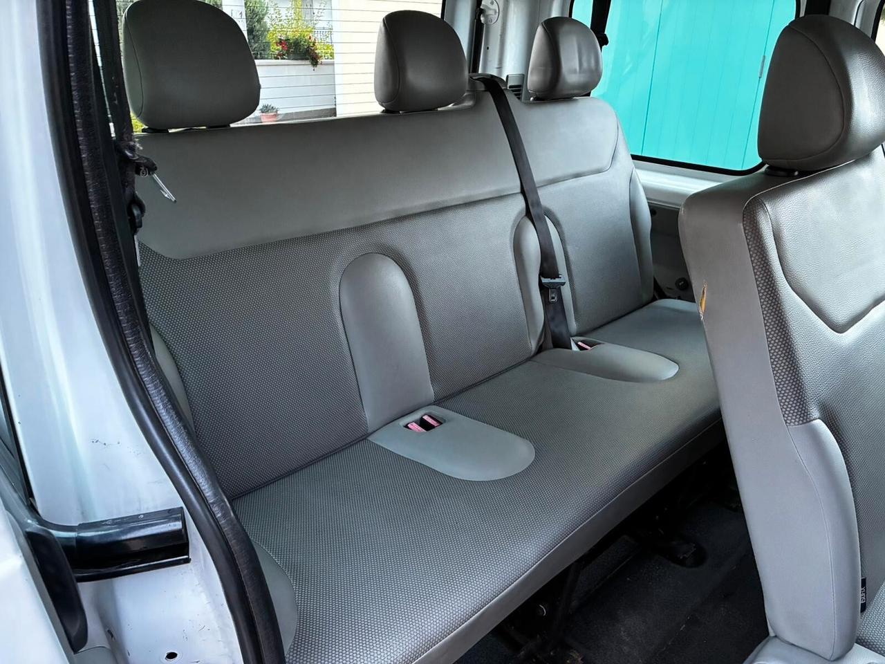 RENAULT TRAFIC 9 POSTI 2.0 DCi 115CV 6M