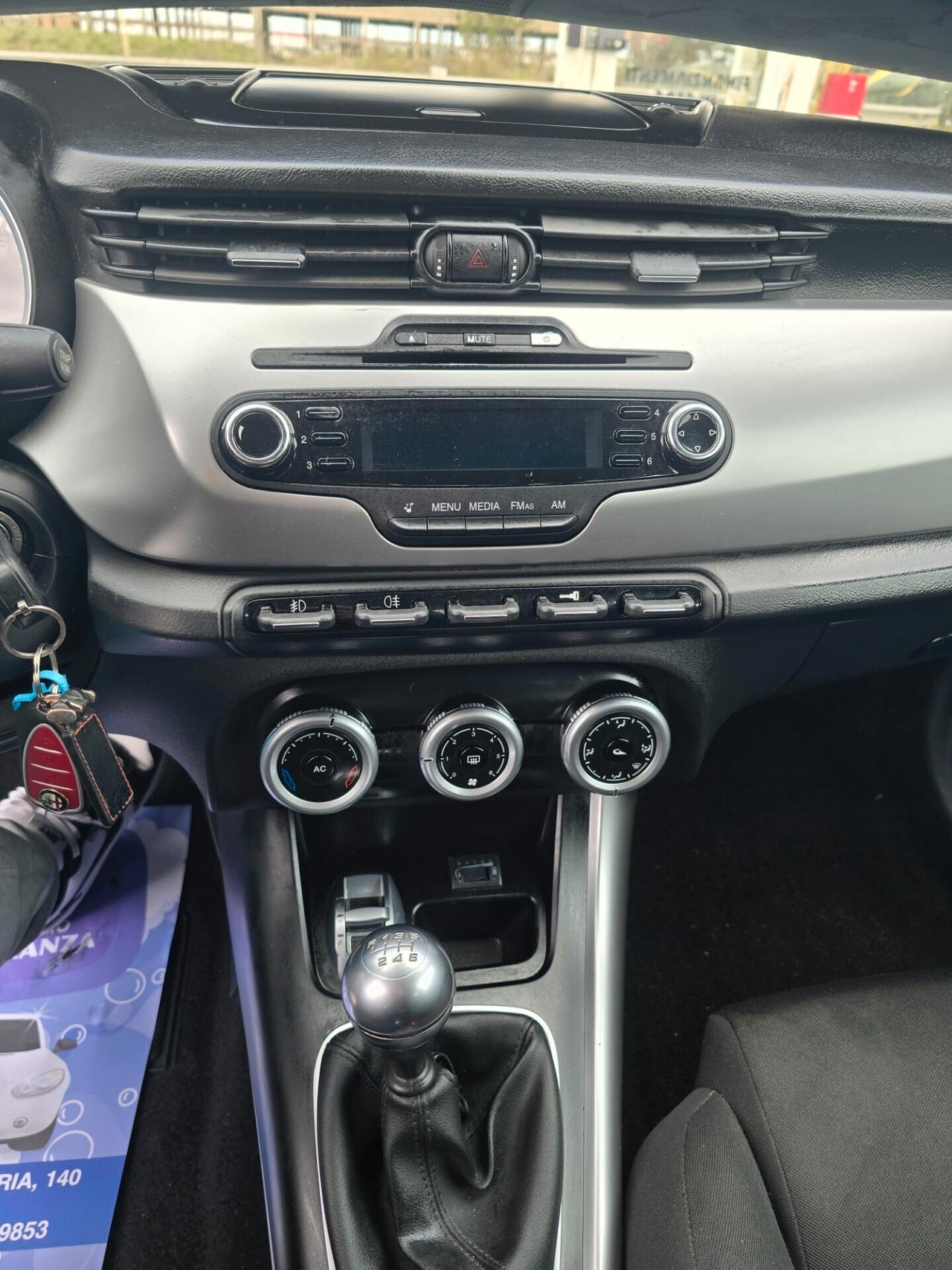 Alfa Romeo Giulietta 1.4 Turbo 120 CV GPL Distinctive