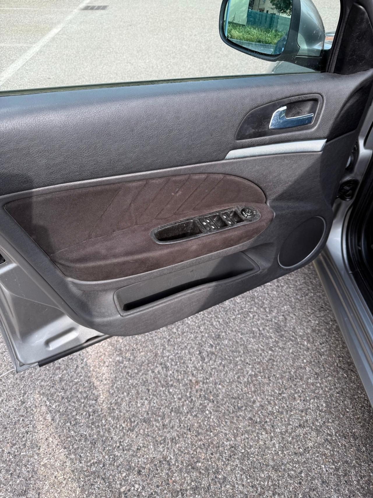 Alfa Romeo 159 SW 1.9 jtdm -