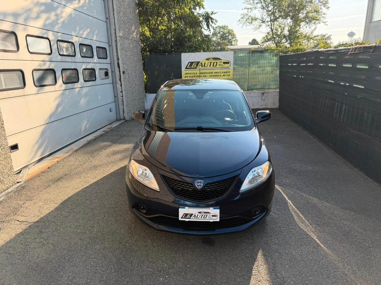 Lancia Ypsilon 1.2 69 CV 5 porte GPL Ecochic Gold