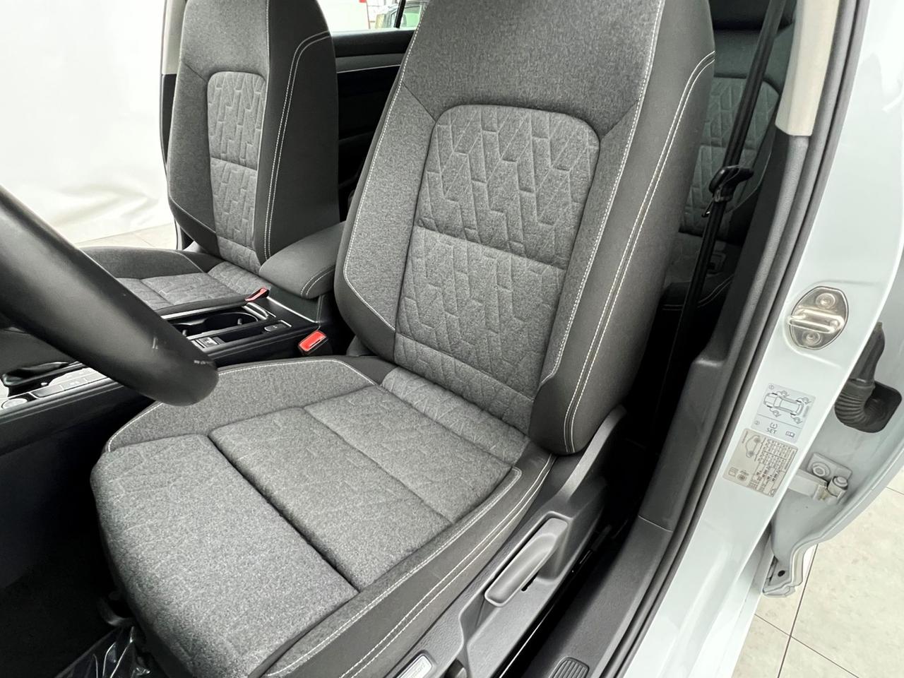 VOLKSWAGEN Passat VIII 2019 Variant Passat Variant 2.0 tdi Business 150cv dsg