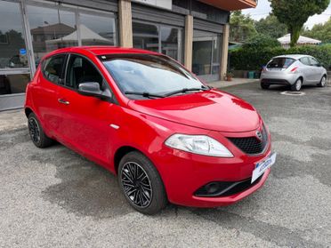 Lancia Ypsilon 1.2 69 CV GPL Elefantino Blu