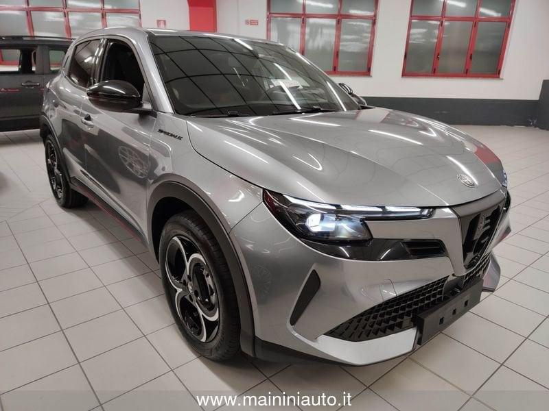 Alfa Romeo Junior 1.2 145cv Hybrid eDCT6 Speciale Cambio Automatico