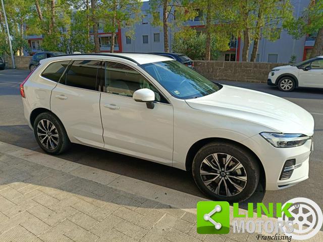 VOLVO XC60 B4 (d) automatico Plus Dark ESENTE BOLLO