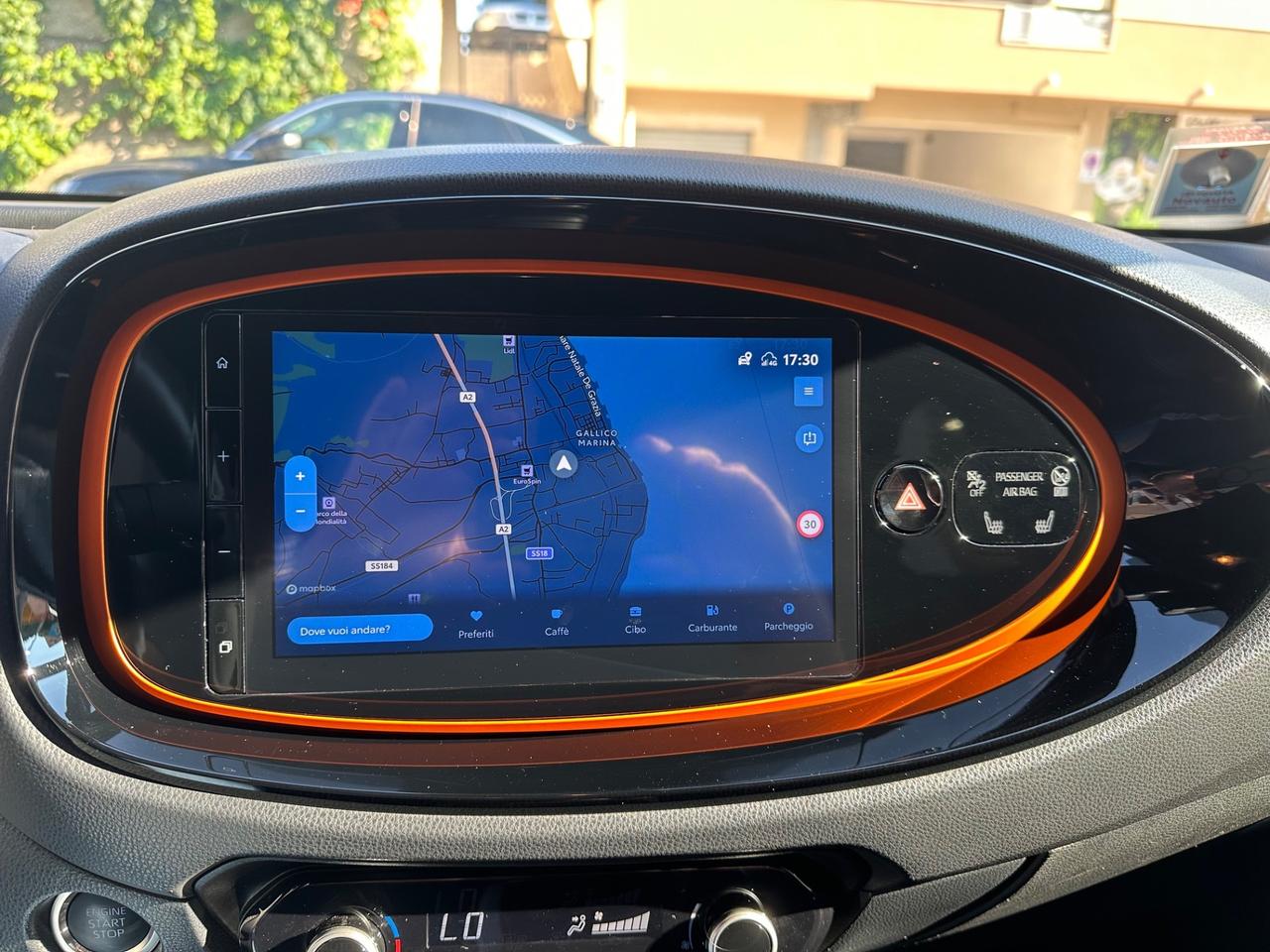Toyota Aygo Connect 1.0 VVT-i 72 CV 5 porte x-play MMT