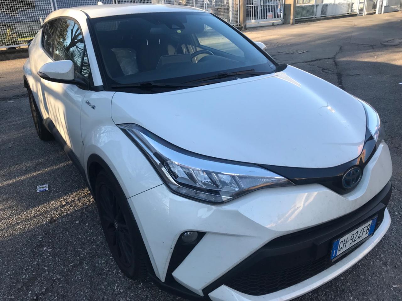 Toyota C-HR 1.8 Hybrid E-CVT Lounge