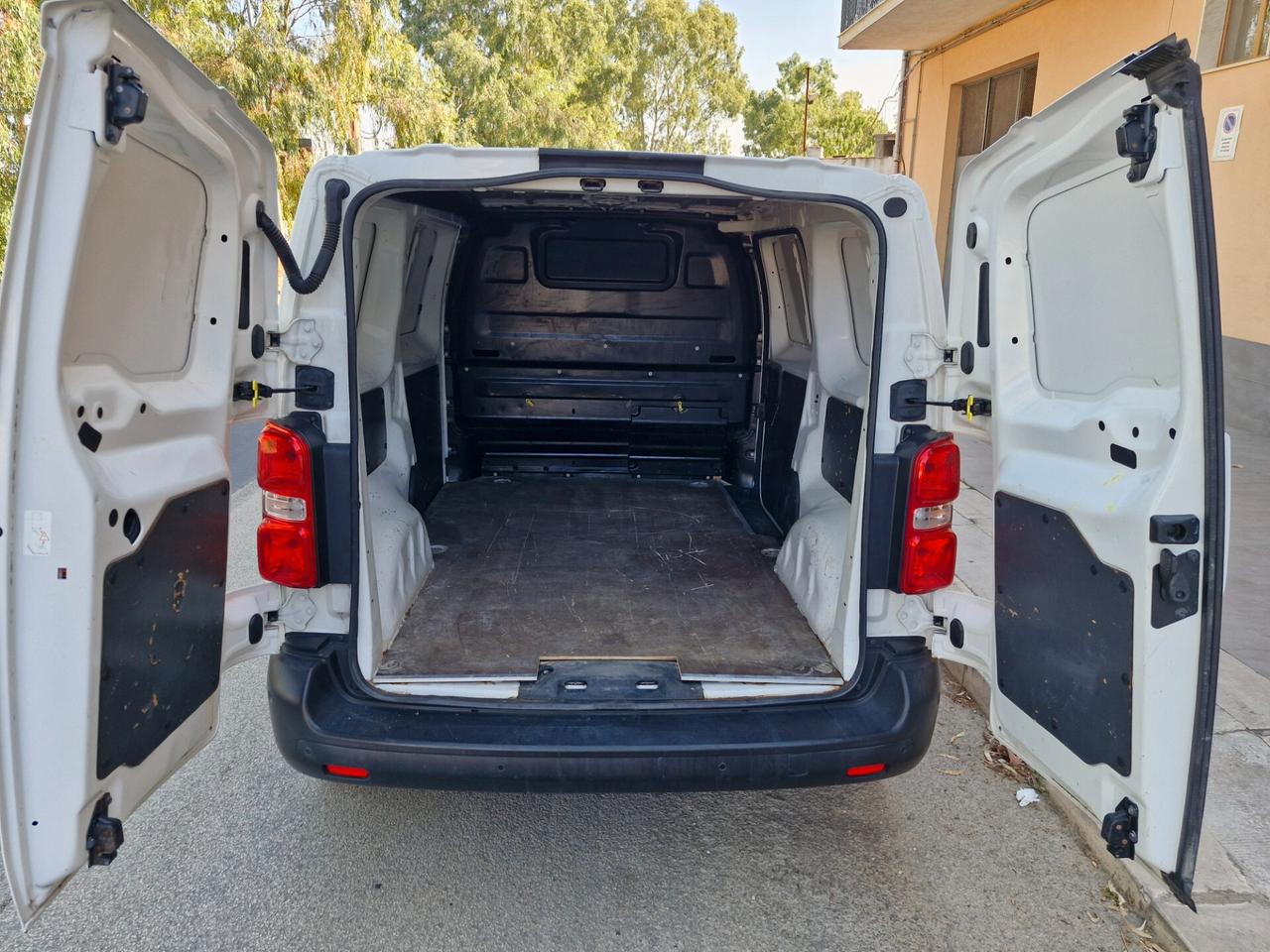 Opel Vivaro 1.5 Cdti lungo