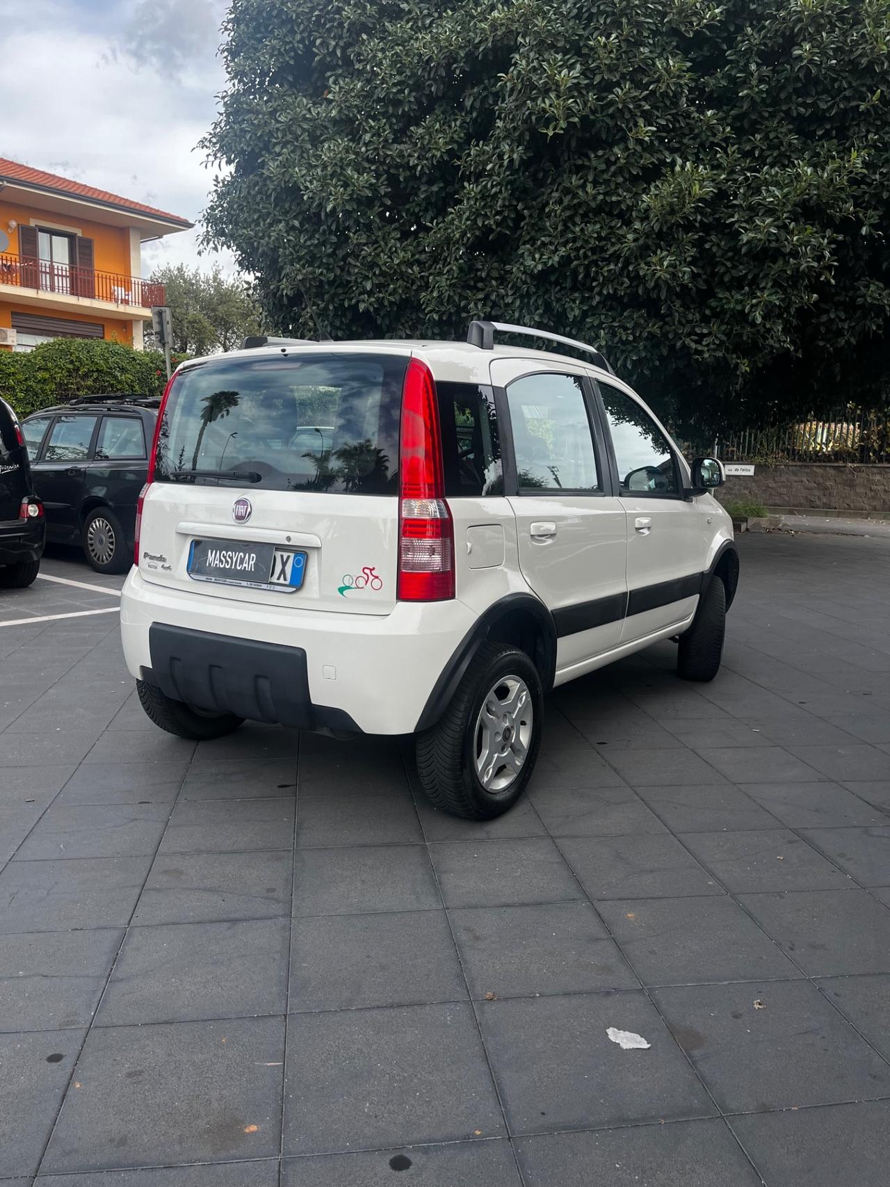 Fiat Panda 1.3 MJT 16V DPF 4x4 Climbing