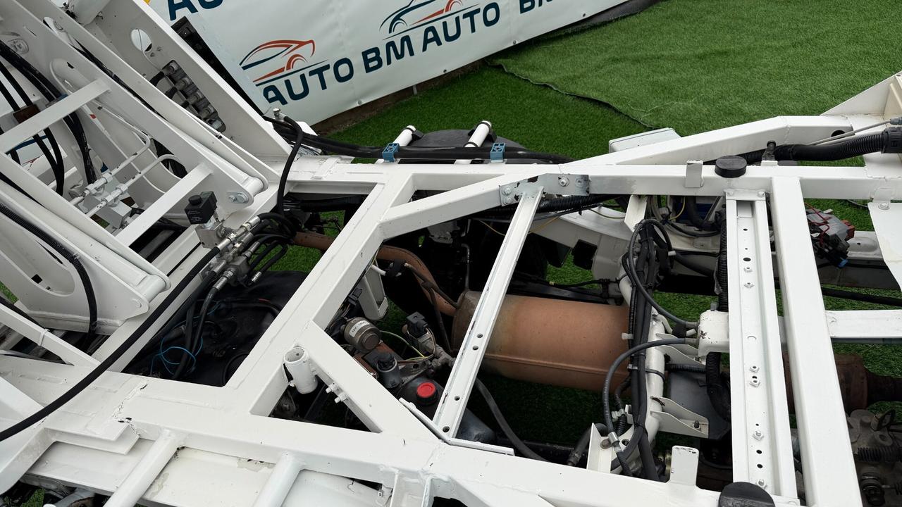 Piaggio Porter RIBALTABILE PER RIFIUTI O GIARDINAGGIO 1.3 BENZINA 85 CV (1,7t)