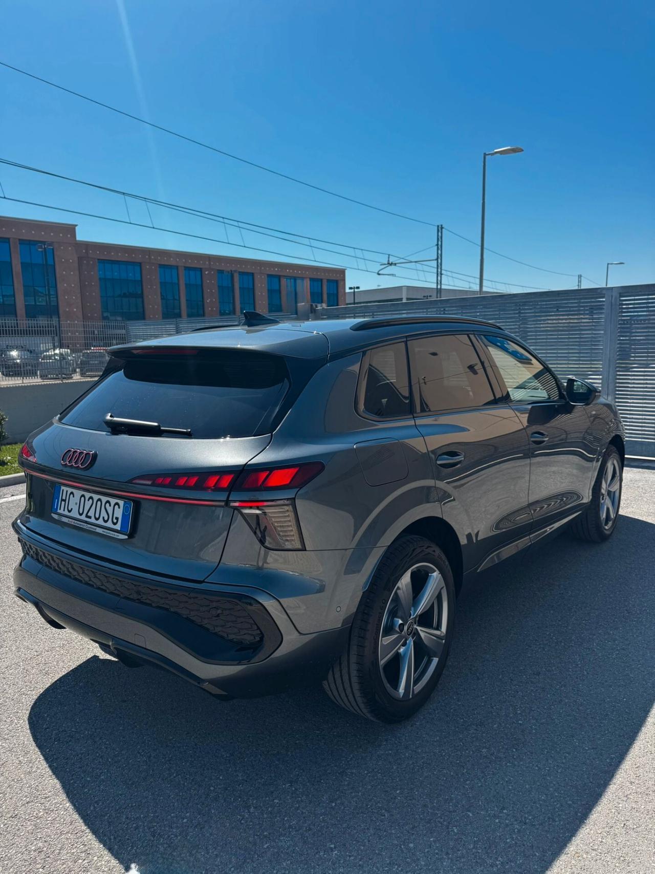 Audi Q3 35 TDI S tronic line edition