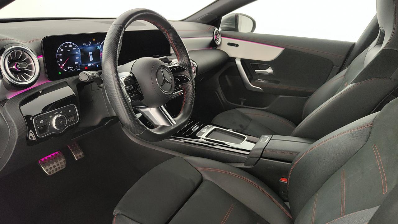 Mercedes-Benz CLA Shooting Brake 200 d Advanced auto