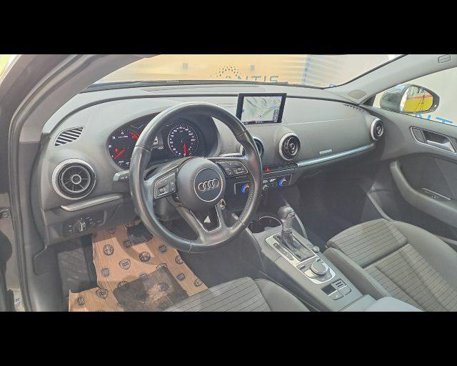 AUDI A3 1.6 tdi 110cv s-tronic