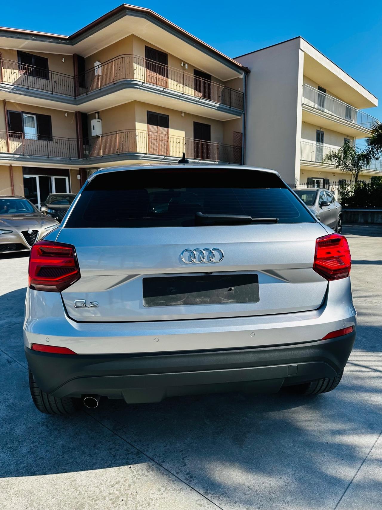 Audi Q2 30 TDI Business
