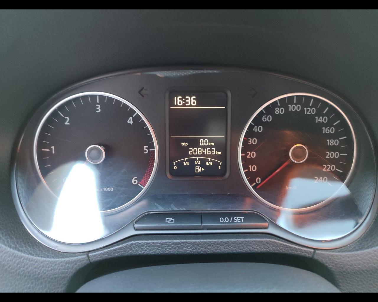 VOLKSWAGEN Polo 5ª serie - Polo 1.6 TDI DPF 5 porte Comfortline