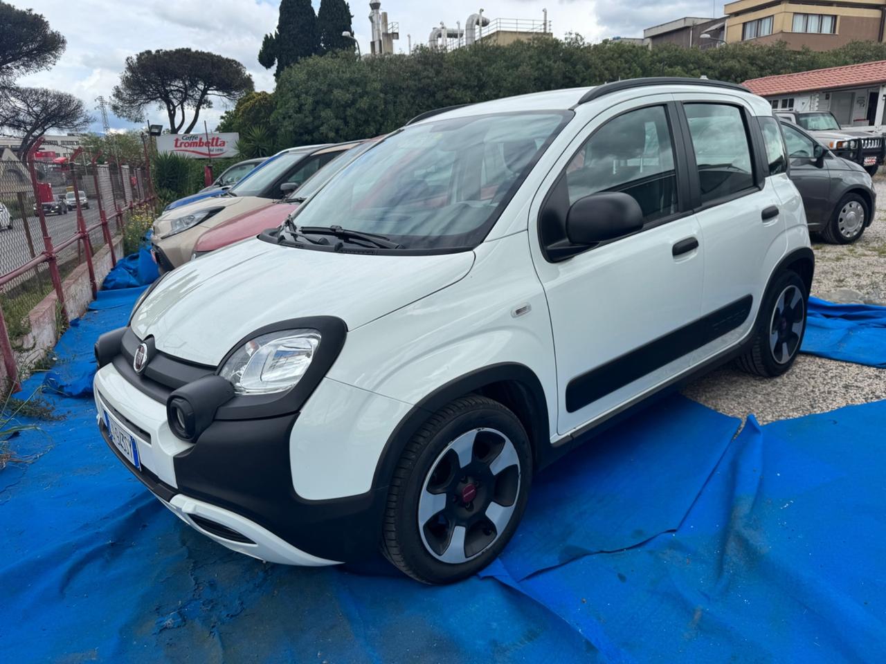 FIAT PANDA CROSS 1.2 GPL DELLA CASA 2022
