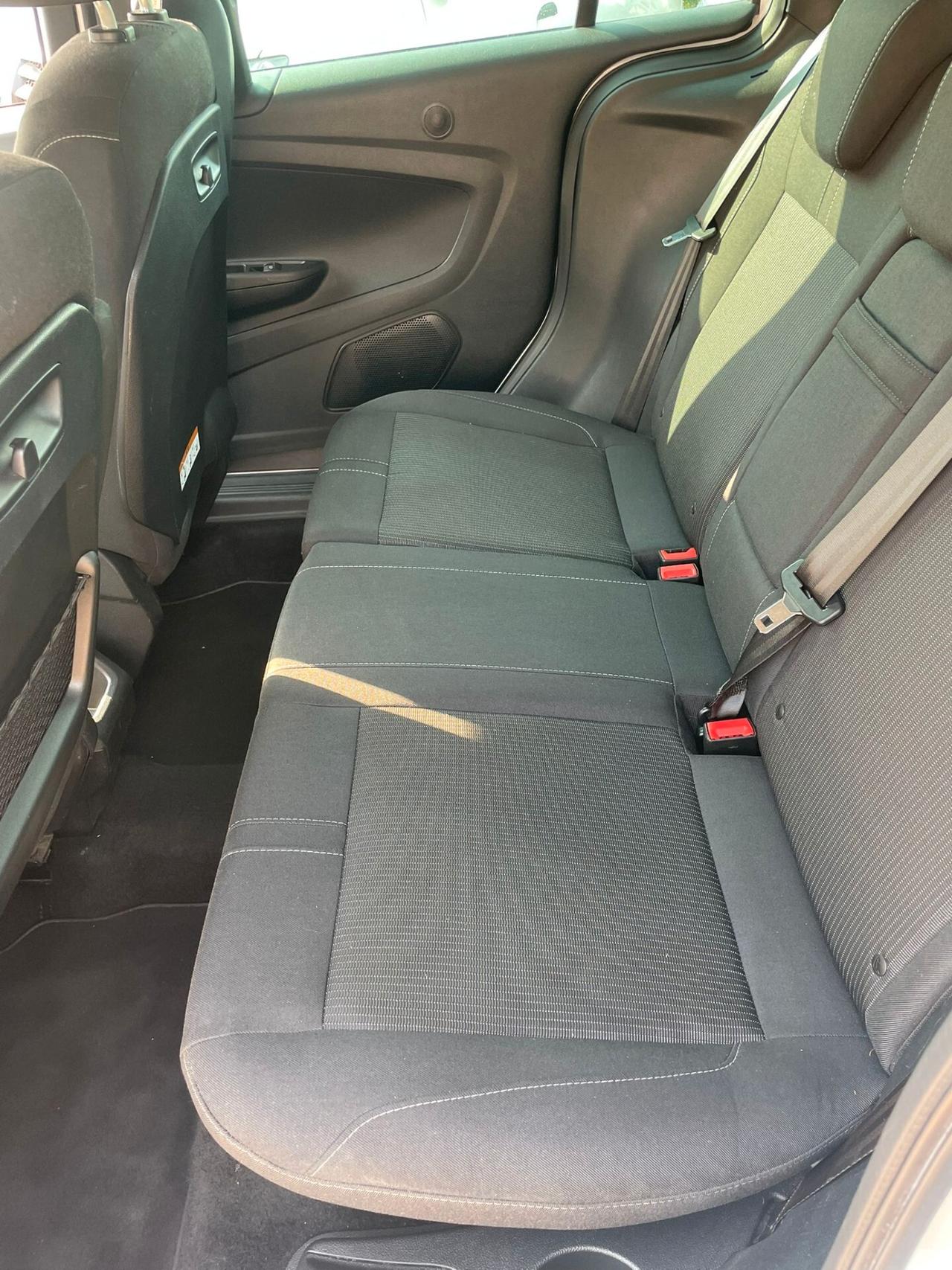 Ford B-Max 1.4 90 CV GPL Business Titanium