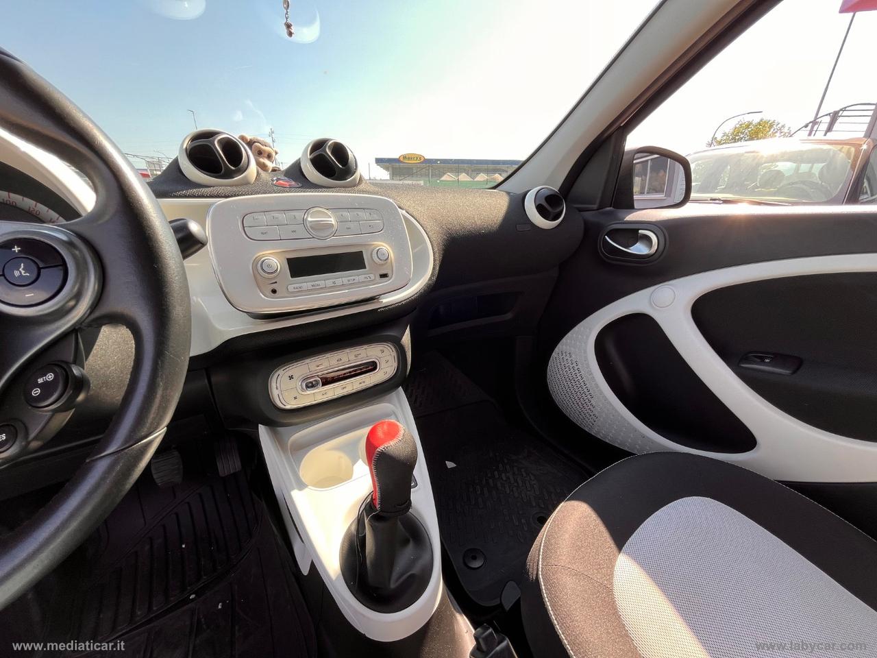 SMART forfour 70 1.0 Passion