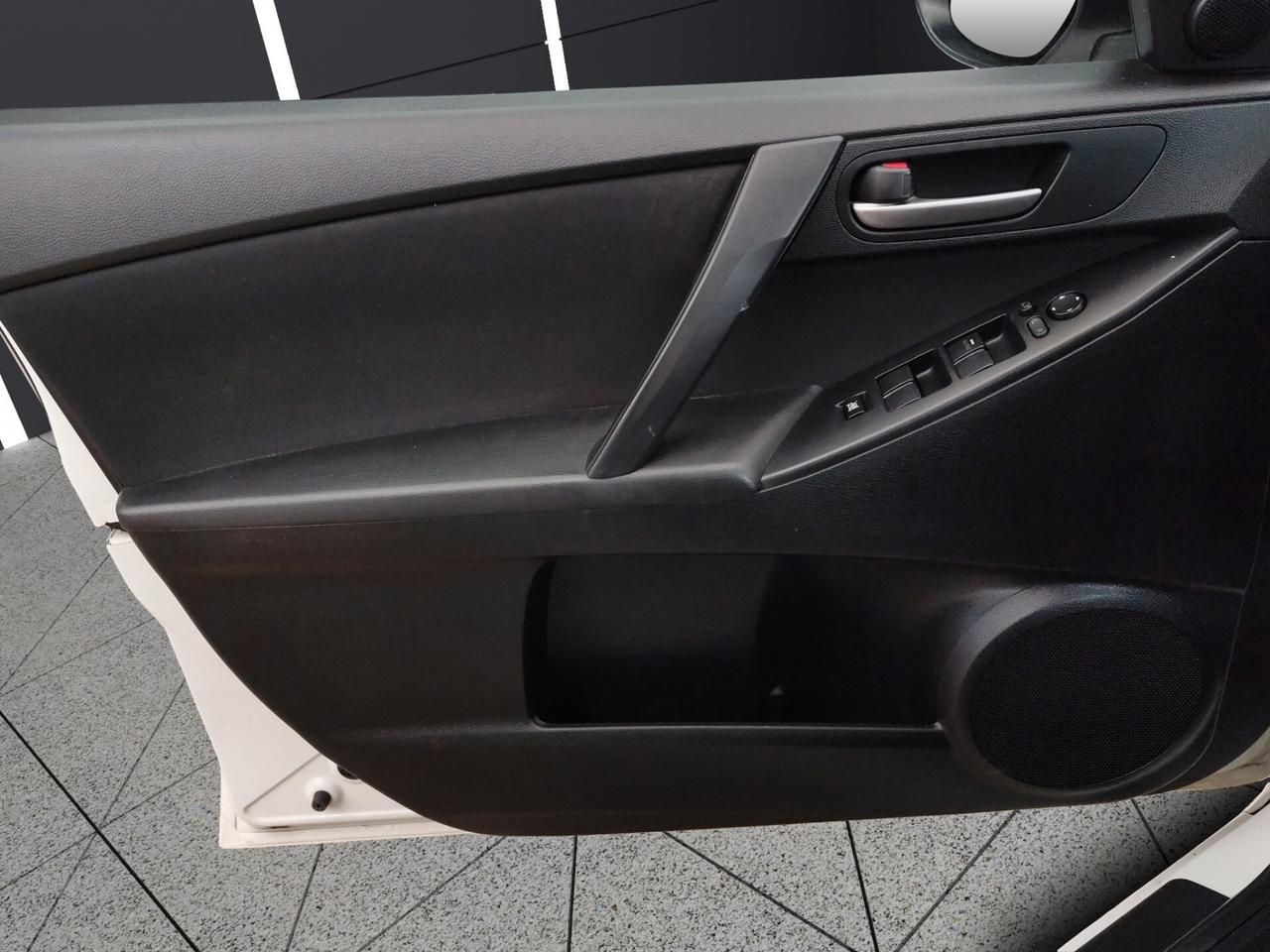 MAZDA Mazda3 2ª serie Mazda3 1.6 MZR 105 CV 5p...