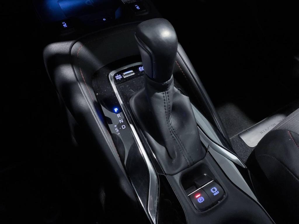 Toyota Corolla Touring Sports 2.0 Hybrid Lounge CVT