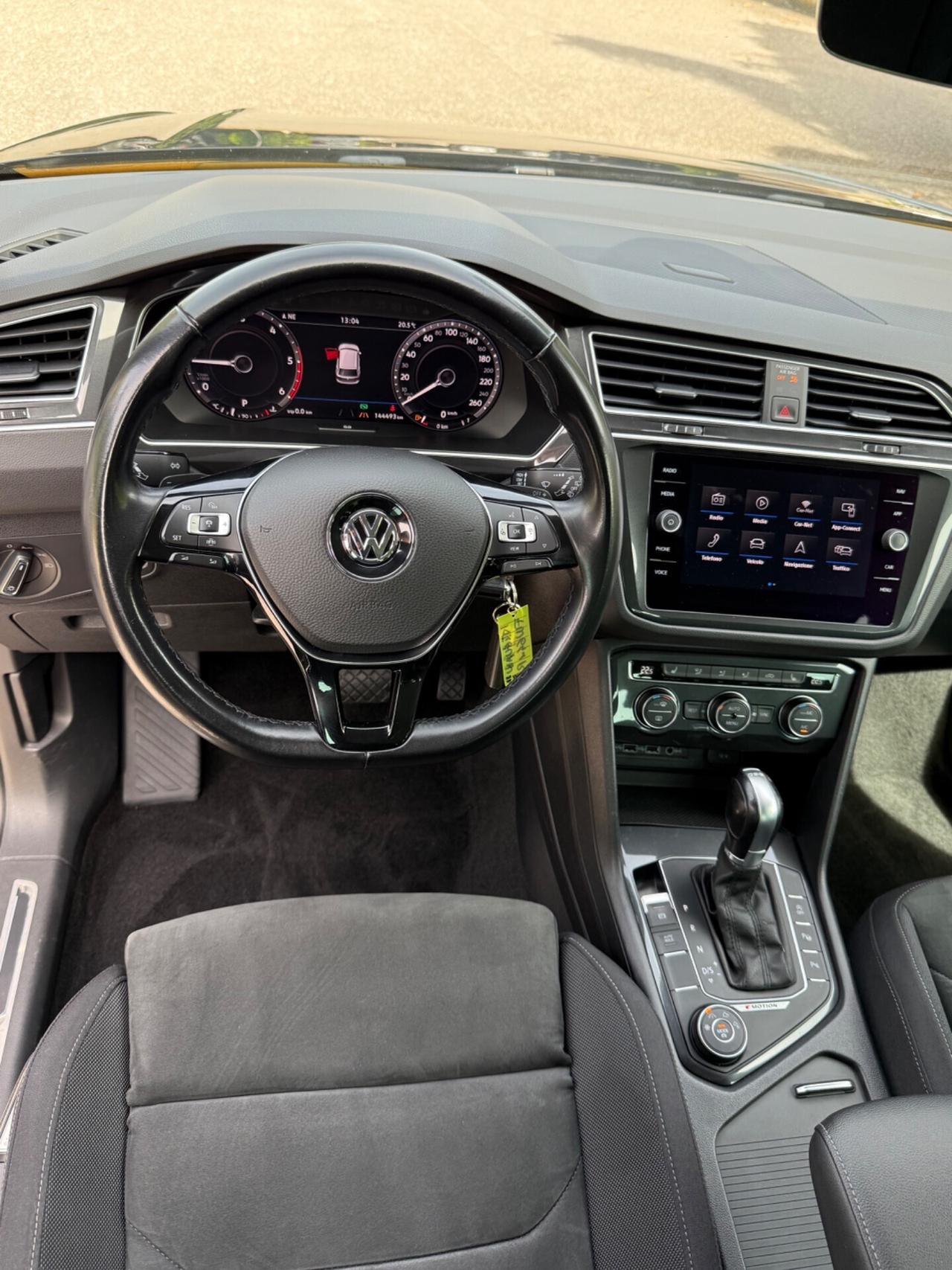 Volkswagen Tiguan 2.0 TDI SCR DSG 4MOTION Sport BMT