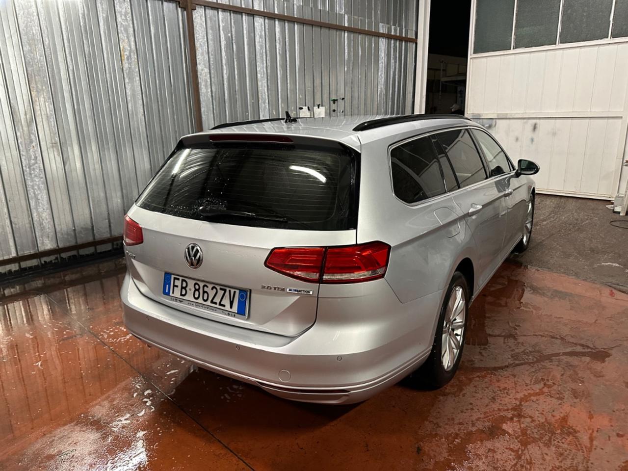 Volkswagen Passat Variant 2.0 TDI.....Motore nuov..